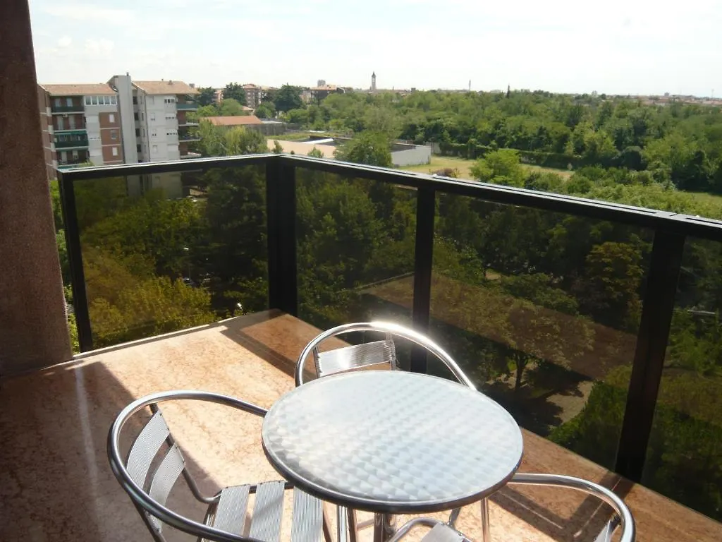 Residence all'Adige Verona Apartahotel