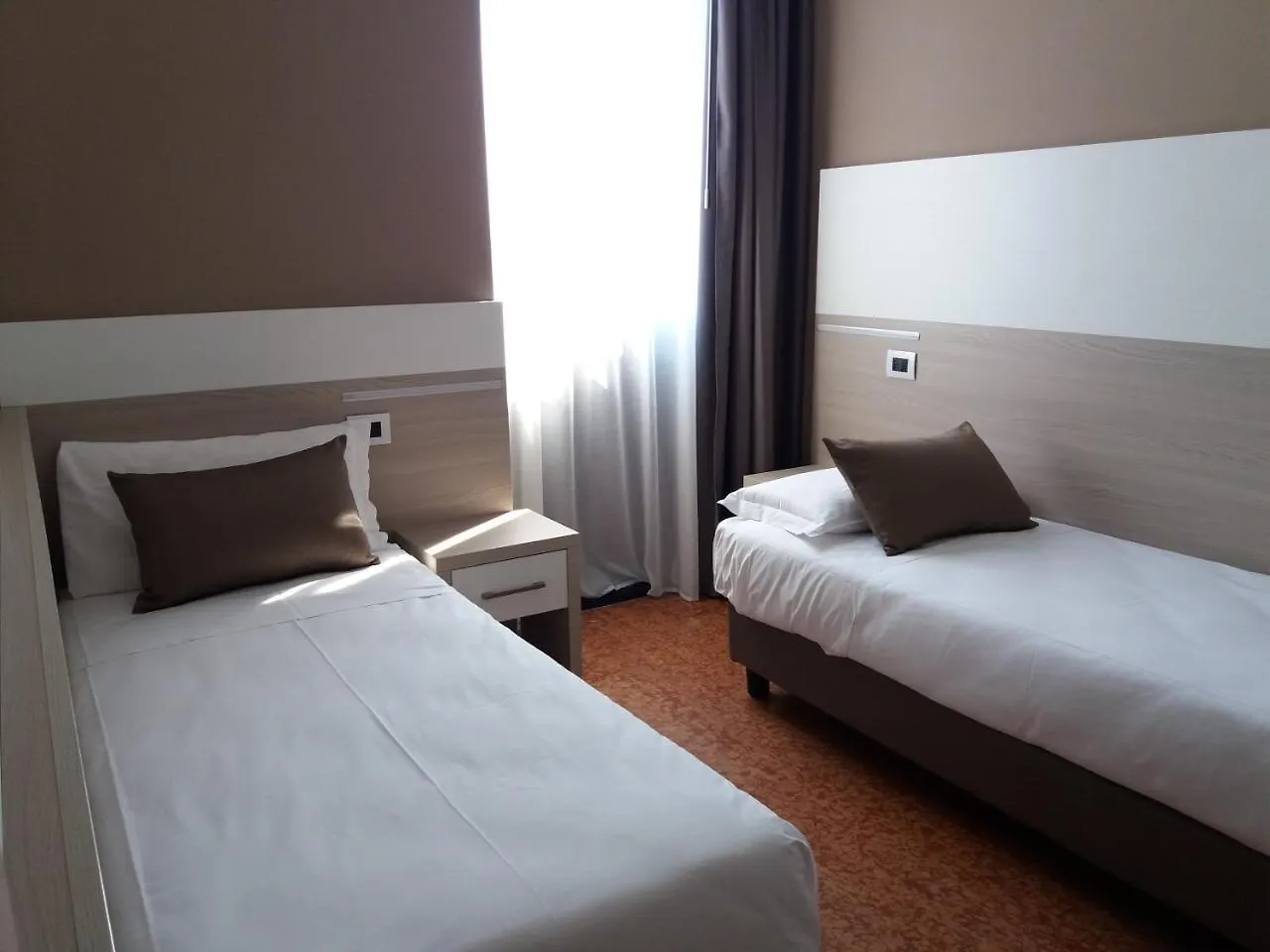 Residence all'Adige Verona Lejlighedshotel